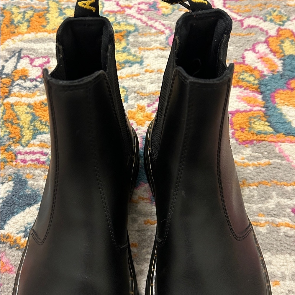Dr. Martens 2976 Smooth Leather Chelsea Boots In Black Size 7 - Picture 11 of 16